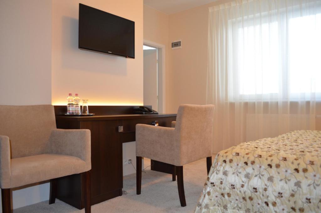 Hotel Alexandra Pobiedziska Kamer foto